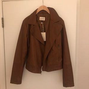 Universal thread leather moto jacket - size M